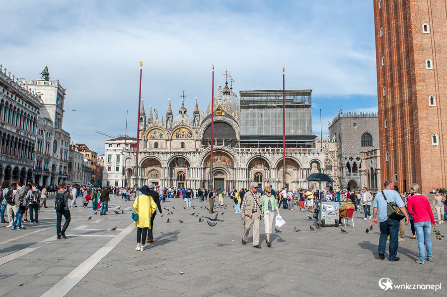 Wenecja. Frontowa elewacja Bazyliki św. Marka. - foto: wnieznane.pl Wenecja. Frontowa elewacja Bazyliki św. Marka. - foto: wnieznane.pl