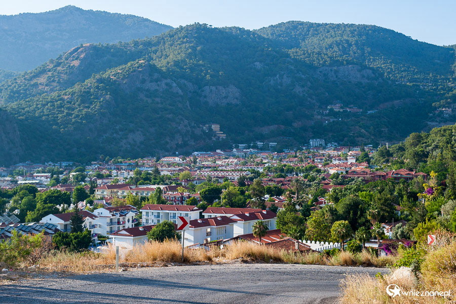 Oludeniz. Widok na miasto. - foto: wnieznane.pl Oludeniz. Widok na miasto. - foto: wnieznane.pl