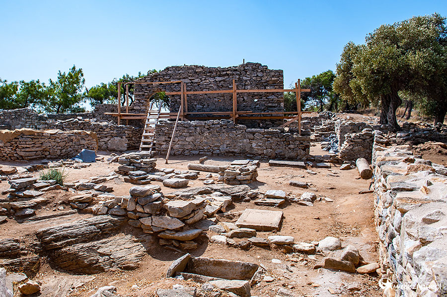 Thassos. Starożytne ruiny w Aliki. - foto: wnieznane.pl Thassos. Starożytne ruiny w Aliki. - foto: wnieznane.pl