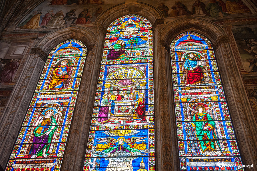 Florencja. Witraże w Cappela Maggiore (Cappella Tornabuoni) w Kościele Santa Maria Novella. - foto: wnieznane.pl Florencja. Witraże w Cappela Maggiore (Cappella Tornabuoni) w Kościele Santa Maria Novella. - foto: wnieznane.pl