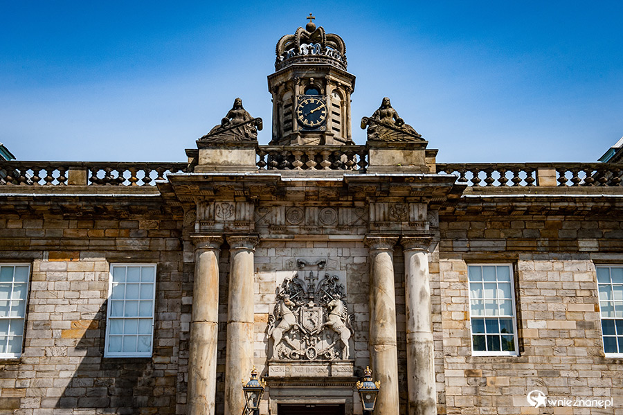 Edynburg. Na terenie Holyrood - pałac królewski. - foto: wnieznane.pl Edynburg. Na terenie Holyrood - pałac królewski. - foto: wnieznane.pl