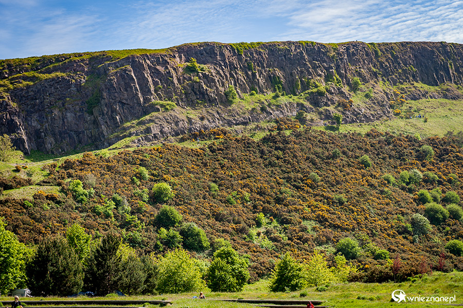 Edynburg. Arthur's Seat od strony Holyrood. - foto: wnieznane.pl Edynburg. Arthur's Seat od strony Holyrood. - foto: wnieznane.pl