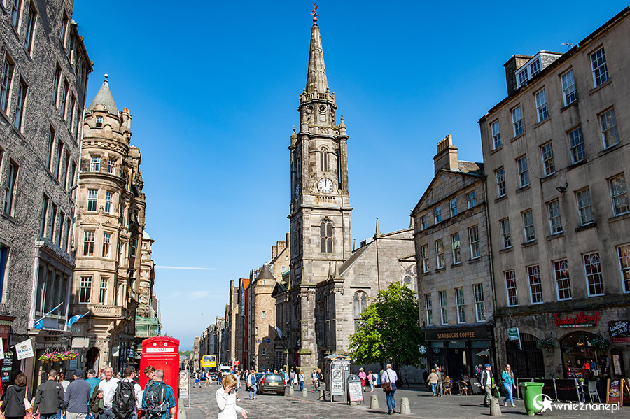 Edynburg. Wzdłuż Królewskiej Mili (Royal Mile). - foto: wnieznane.pl Edynburg. Wzdłuż Królewskiej Mili (Royal Mile). - foto: wnieznane.pl