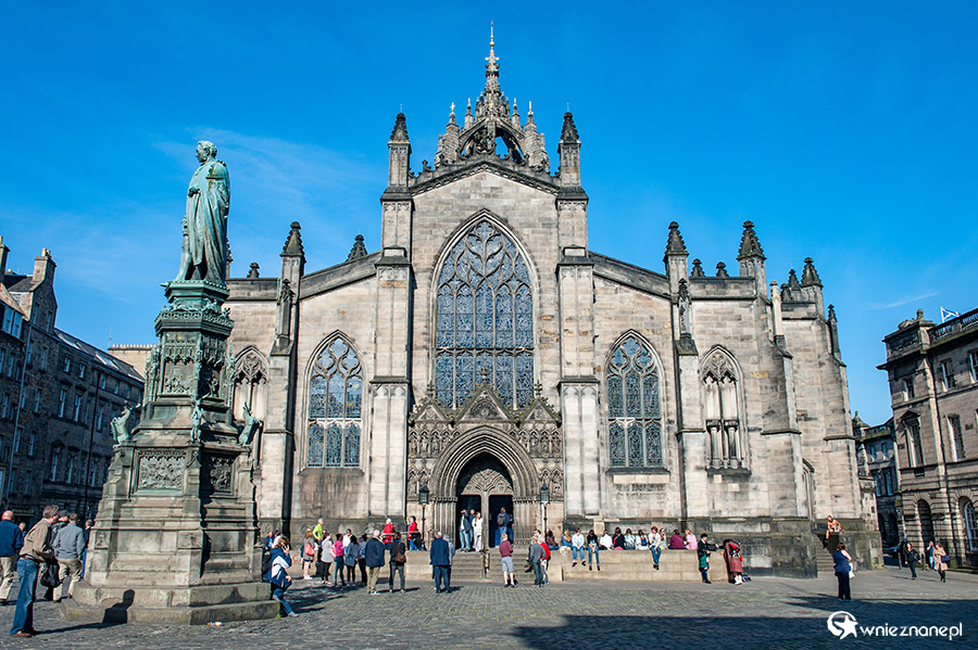 Edynburg. Frontowa fasada St Giles' Cathedral. - foto: wnieznane.pl Edynburg. Frontowa fasada St Giles' Cathedral. - foto: wnieznane.pl