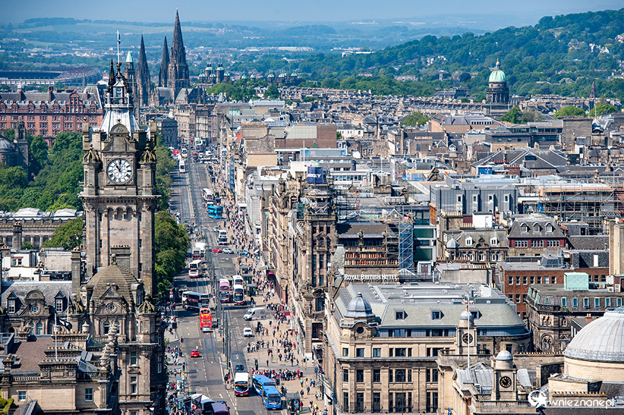Edynburg. Widok na miasto ze wzgórza Calton Hill. - foto: wnieznane.pl Edynburg. Widok na miasto ze wzgórza Calton Hill. - foto: wnieznane.pl