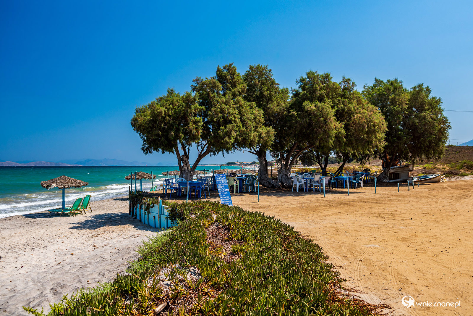 Kos. Plaża Troulos na północnym wybrzeżu niedaleko Mastichari. - foto: wnieznane.pl Kos. Plaża Troulos na północnym wybrzeżu niedaleko Mastichari. - foto: wnieznane.pl