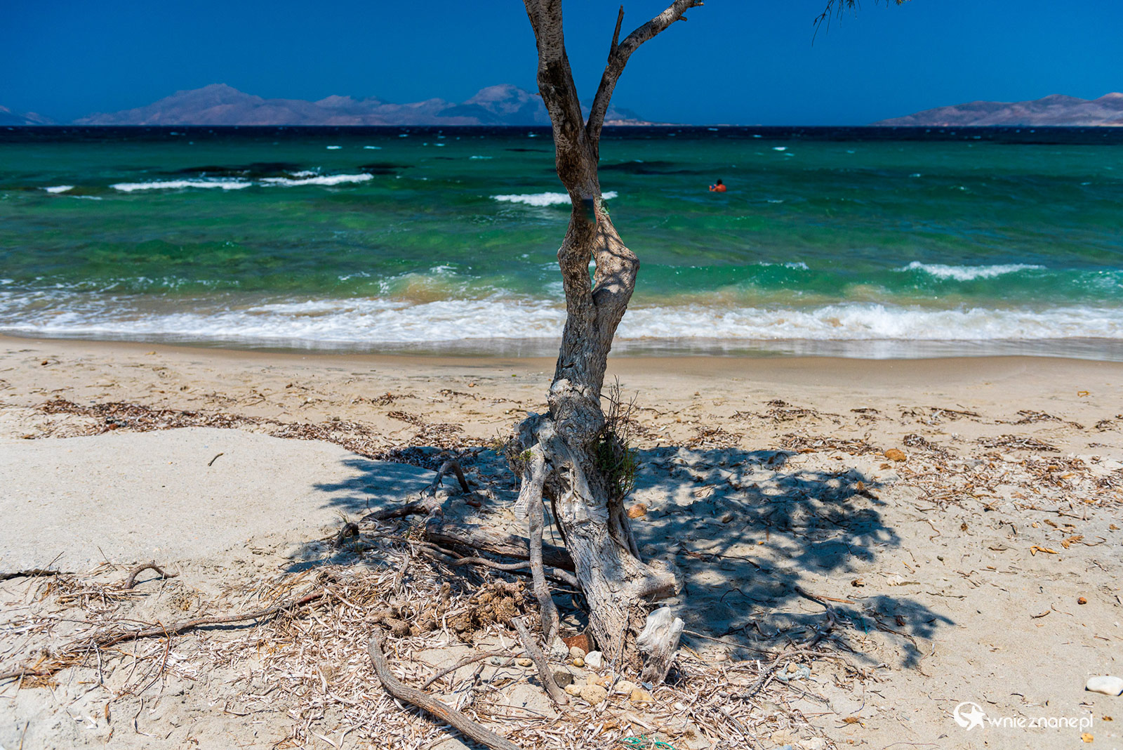Kos. Piaszczysta plaża Marmari na północnym wybrzeżu. - foto: wnieznane.pl Kos. Piaszczysta plaża Marmari na północnym wybrzeżu. - foto: wnieznane.pl