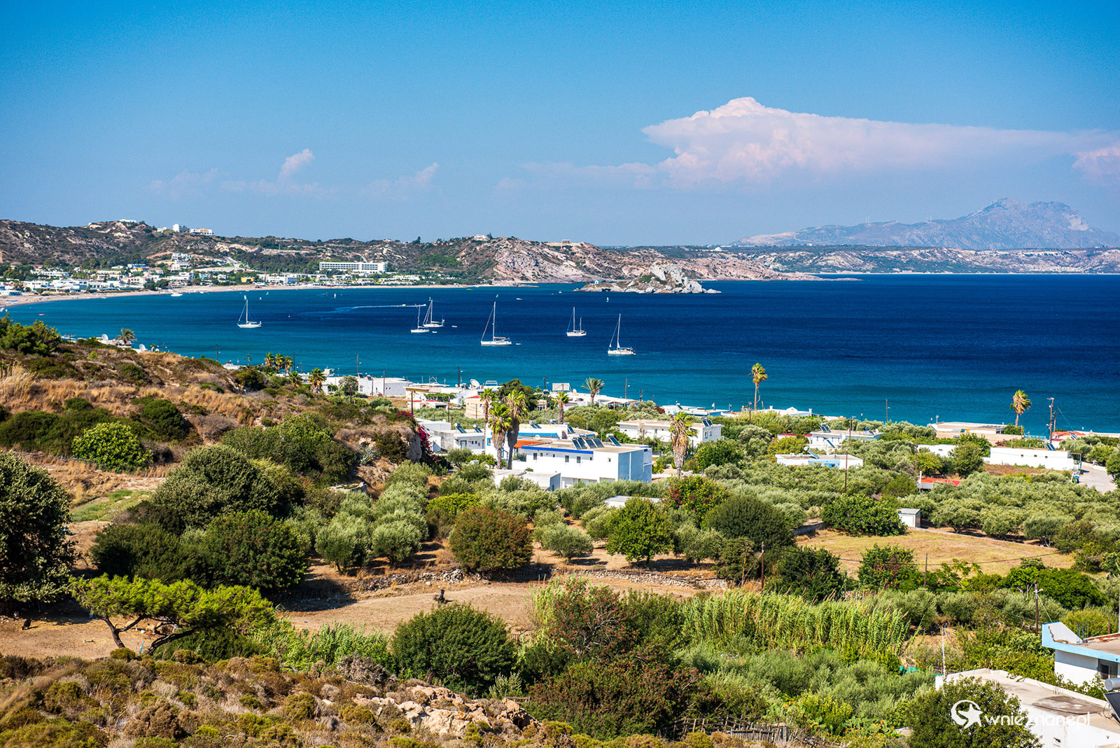 Kos. Widok z góry na Kamari-Kefalos. - foto: wnieznane.pl Kos. Widok z góry na Kamari-Kefalos. - foto: wnieznane.pl