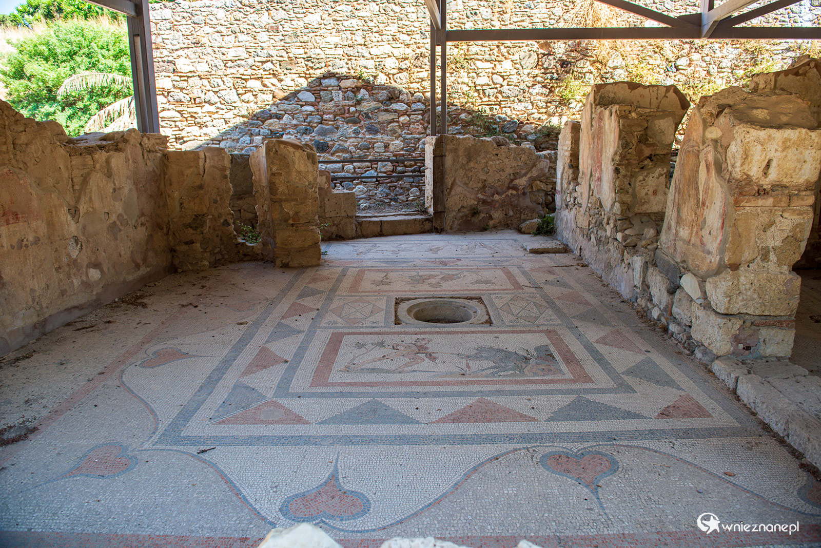 Kos. Starożytne malowidła i mozaiki można zobaczyć w stolicy wyspy. - foto: wnieznane.pl Kos. Starożytne malowidła i mozaiki można zobaczyć w stolicy wyspy. - foto: wnieznane.pl