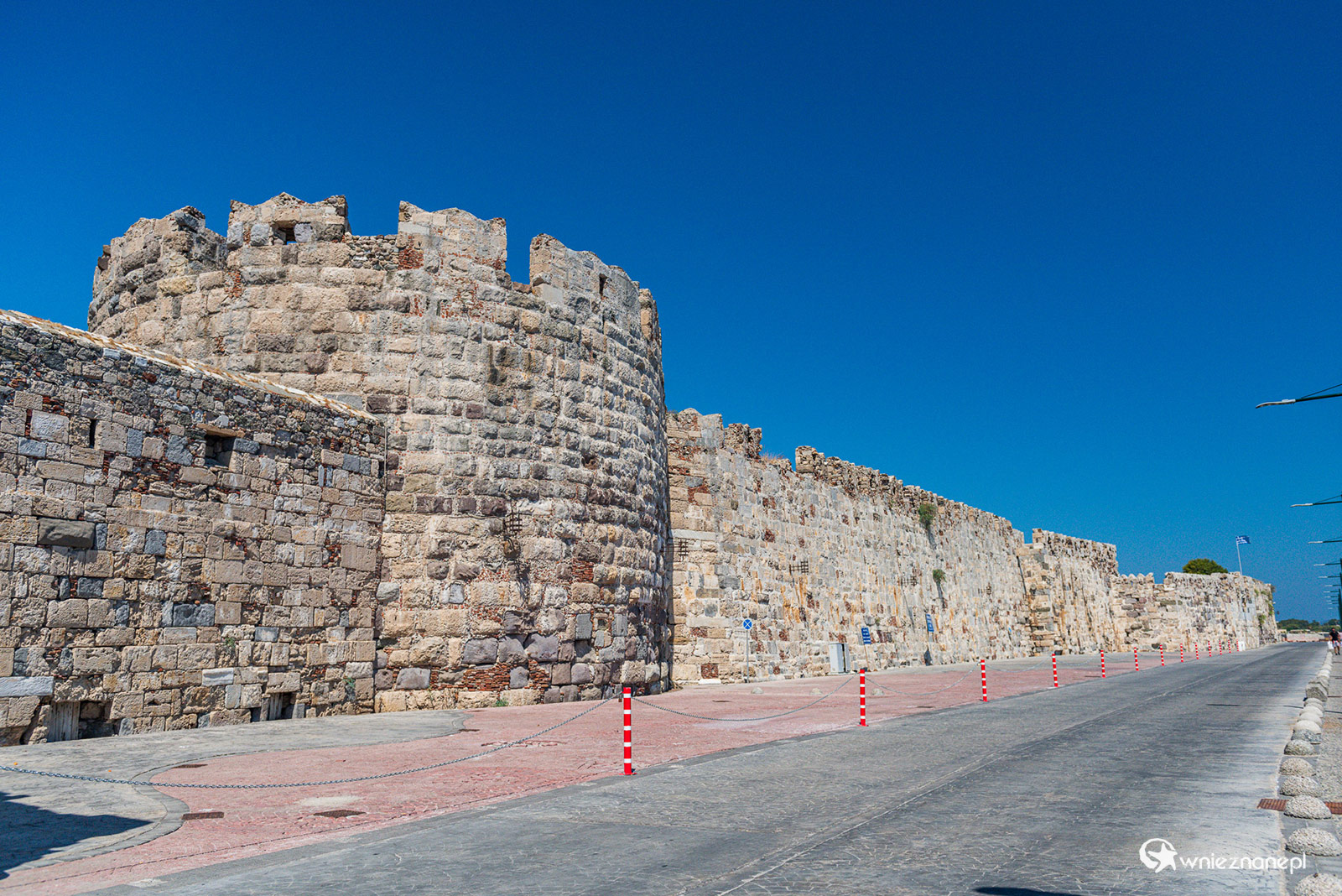 Kos. Zamek Neratzia w stolicy wyspy. - foto: wnieznane.pl Kos. Zamek Neratzia w stolicy wyspy. - foto: wnieznane.pl