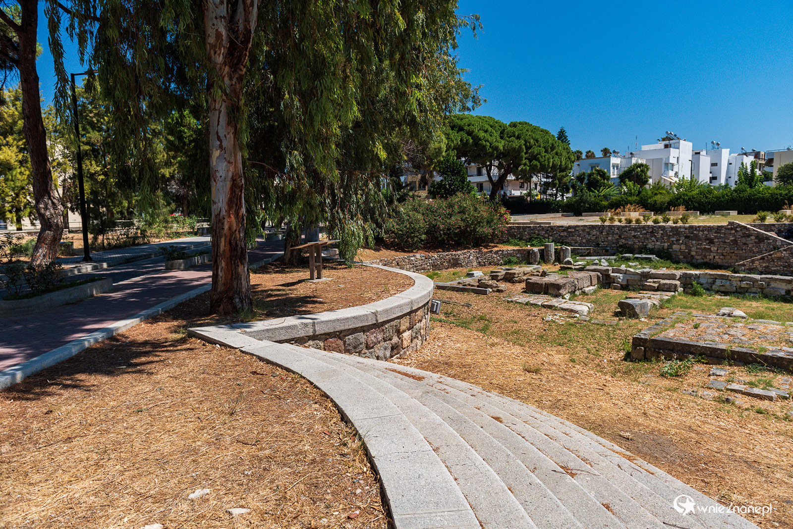 Kos. Starożytne ruiny w stolicy wyspy. - foto: wnieznane.pl Kos. Starożytne ruiny w stolicy wyspy. - foto: wnieznane.pl