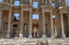 Starożytne miasto Efez. Monumentalna Biblioteka Celsusa. - foto: wnieznane.pl Starożytne miasto Efez. Monumentalna Biblioteka Celsusa. - foto: wnieznane.pl