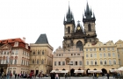 Na głównym rynku Starego Miasta w Pradze. - foto: wnieznane.pl Na głównym rynku Starego Miasta w Pradze. - foto: wnieznane.pl