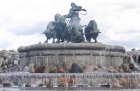Kopenhaga. Fontanna Gefion. - foto: wnieznane.pl Kopenhaga. Fontanna Gefion. - foto: wnieznane.pl