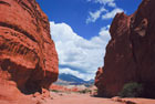 Argentyna. Quebrada de las Conchas. Kilkanaście kilometrów od Cafayate czeka na nas piękny świat stworzony przez naturę. - foto: wnieznane.pl Argentyna. Quebrada de las Conchas. Kilkanaście kilometrów od Cafayate czeka na nas piękny świat stworzony przez naturę. - foto: wnieznane.pl