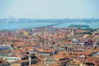 Wenecja. Fantastyczna panorama miasta widziana z Campanile di San Marco. - foto: wnieznane.pl Wenecja. Fantastyczna panorama miasta widziana z Campanile di San Marco. - foto: wnieznane.pl