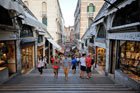 Wenecja. Sklepiki na Ponte Rialto. - foto: wnieznane.pl Wenecja. Sklepiki na Ponte Rialto. - foto: wnieznane.pl
