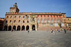 Bolonia. Palazzo d'Accursio (Palazzo Comunale), czyli dawny ratusz przy Piazza Maggiore. - foto: wnieznane.pl Bolonia. Palazzo d'Accursio (Palazzo Comunale), czyli dawny ratusz przy Piazza Maggiore. - foto: wnieznane.pl