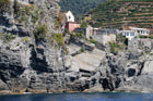Cinque Terre. Skaliste wybrzeże Morza Śródziemnego. - foto: wnieznane.pl Cinque Terre. Skaliste wybrzeże Morza Śródziemnego. - foto: wnieznane.pl