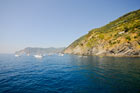 Cinque Terre. Skaliste wybrzeże Morza Śródziemnego. Miejscowość Vernazza. - foto: wnieznane.pl Cinque Terre. Skaliste wybrzeże Morza Śródziemnego. Miejscowość Vernazza. - foto: wnieznane.pl