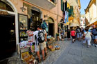Cinque Terre. Zabytkowa część miejscowości Monterosso. - foto: wnieznane.pl Cinque Terre. Zabytkowa część miejscowości Monterosso. - foto: wnieznane.pl