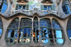 Barcelona. Casa Battló to perełka autorstwa Antonio Gaudiego. - foto: wnieznane.pl Barcelona. Casa Battló to perełka autorstwa Antonio Gaudiego. - foto: wnieznane.pl