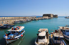 Wyspa Kreta. Malowniczy wenecki port w Heraklionie. - foto: wnieznane.pl Wyspa Kreta. Malowniczy wenecki port w Heraklionie. - foto: wnieznane.pl