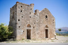 Wyspa Kreta. Zabytkowy wenecki kościół Agios Georgios Phalandra obok ruin Fajstos. - foto: wnieznane.pl Wyspa Kreta. Zabytkowy wenecki kościół Agios Georgios Phalandra obok ruin Fajstos. - foto: wnieznane.pl