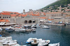 Chorwacja. Urokliwy port w Dubrowniku. - foto: wnieznane.pl Chorwacja. Urokliwy port w Dubrowniku. - foto: wnieznane.pl