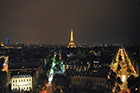 Paryż. Miasto nocą widziane z Łuku Triumfalnego. - foto: wnieznane.pl Paryż. Miasto nocą widziane z Łuku Triumfalnego. - foto: wnieznane.pl