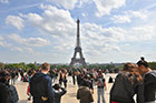 Paryż. Wieża Eiffla widziana z Trocadero. - foto: wnieznane.pl Paryż. Wieża Eiffla widziana z Trocadero. - foto: wnieznane.pl