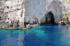 Zakynthos. W okolicach Kambi można znaleźć wiele jaskiń. - foto: wnieznane.pl Zakynthos. W okolicach Kambi można znaleźć wiele jaskiń. - foto: wnieznane.pl