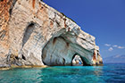 Zakynthos. Łuki skalne w pobliżu Skinari. - foto: wnieznane.pl Zakynthos. Łuki skalne w pobliżu Skinari. - foto: wnieznane.pl