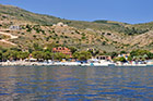 Zakynthos. Port Agios Nikolaos widziany od strony morza. - foto: wnieznane.pl Zakynthos. Port Agios Nikolaos widziany od strony morza. - foto: wnieznane.pl