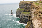 Irlandia. Cliffs of Moher budzą respekt przed siłami natury. - foto: wnieznane.pl Irlandia. Cliffs of Moher budzą respekt przed siłami natury. - foto: wnieznane.pl