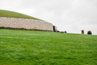 Irlandia. Newgrange jest starszy niż egipskie piramidy. - foto: wnieznane.pl Irlandia. Newgrange jest starszy niż egipskie piramidy. - foto: wnieznane.pl