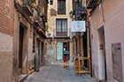 Toledo. Wąskie uliczki w zabytkowej części miasta. - foto: wnieznane.pl Toledo. Wąskie uliczki w zabytkowej części miasta. - foto: wnieznane.pl