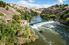 Toledo. Rzeka Tajo (Tag) otacza miasto, tworząc piękny krajobraz. - foto: wnieznane.pl Toledo. Rzeka Tajo (Tag) otacza miasto, tworząc piękny krajobraz. - foto: wnieznane.pl