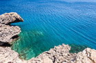 Cypr latem. Miejsce nurkowe przy kościele Agii Anargyri na Cape Greko.  - foto: wnieznane.pl Cypr latem. Miejsce nurkowe przy kościele Agii Anargyri na Cape Greko.  - foto: wnieznane.pl