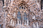Barcelona. Sagrada Familia i pieczołowicie wykonana każda rzeźba. - foto: wnieznane.pl Barcelona. Sagrada Familia i pieczołowicie wykonana każda rzeźba. - foto: wnieznane.pl