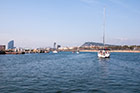 Barcelona. U ujścia portu olimpijskiego. - foto: wnieznane.pl Barcelona. U ujścia portu olimpijskiego. - foto: wnieznane.pl