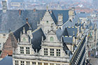 Gandawa (Gent). Widok z dzwonnicy (Belfort en Lakenhalle) na budunek ratusza (Stadhuis). - foto: wnieznane.pl Gandawa (Gent). Widok z dzwonnicy (Belfort en Lakenhalle) na budunek ratusza (Stadhuis). - foto: wnieznane.pl