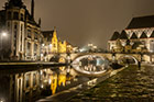 Gandawa (Gent) nocą. Widok na Sint Michielskerk (Kościół św. Mikołaja) i Sint Michielsbrug (Most św. Michała). - foto: wnieznane.pl Gandawa (Gent) nocą. Widok na Sint Michielskerk (Kościół św. Mikołaja) i Sint Michielsbrug (Most św. Michała). - foto: wnieznane.pl