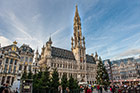 Bruksela. Imponujący budynek ratusza przy Grand Place. - foto: wnieznane.pl Bruksela. Imponujący budynek ratusza przy Grand Place. - foto: wnieznane.pl