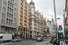 Madryt. Wzdłuż Gran Via zobaczyć można ciekawe budynki. - foto: wnieznane.pl Madryt. Wzdłuż Gran Via zobaczyć można ciekawe budynki. - foto: wnieznane.pl
