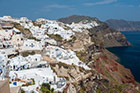 Santorini. Eleganckie hotele i wille z widokiem na kalderę - tak można zamieszkać w Oi. - foto: wnieznane.pl Santorini. Eleganckie hotele i wille z widokiem na kalderę - tak można zamieszkać w Oi. - foto: wnieznane.pl