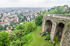 Bergamo. Fragment murów miejskich przy Porta San Alessandro. - foto: wnieznane.pl Bergamo. Fragment murów miejskich przy Porta San Alessandro. - foto: wnieznane.pl