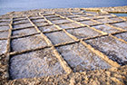 Gozo. Salt Pans, czyli solniska w północnej części wyspy. - foto: wnieznane.pl Gozo. Salt Pans, czyli solniska w północnej części wyspy. - foto: wnieznane.pl