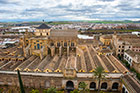 Kordoba. Widok na miasto i katedrę z wieży katedralnej. - foto: wnieznane.pl Kordoba. Widok na miasto i katedrę z wieży katedralnej. - foto: wnieznane.pl
