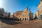 Haarlem. Główny plac miasta - Grote Markt. - foto: wnieznane.pl Haarlem. Główny plac miasta - Grote Markt. - foto: wnieznane.pl